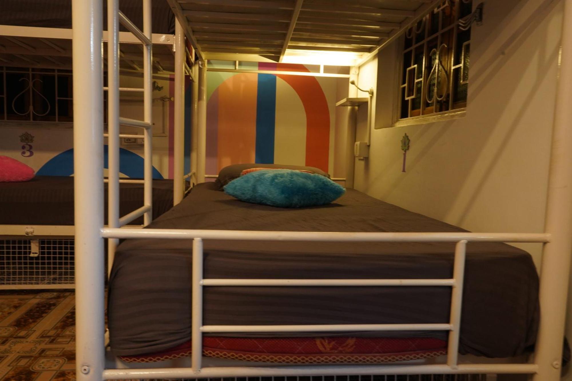 Pappi Chulo Vagator Hostel Bagian luar foto